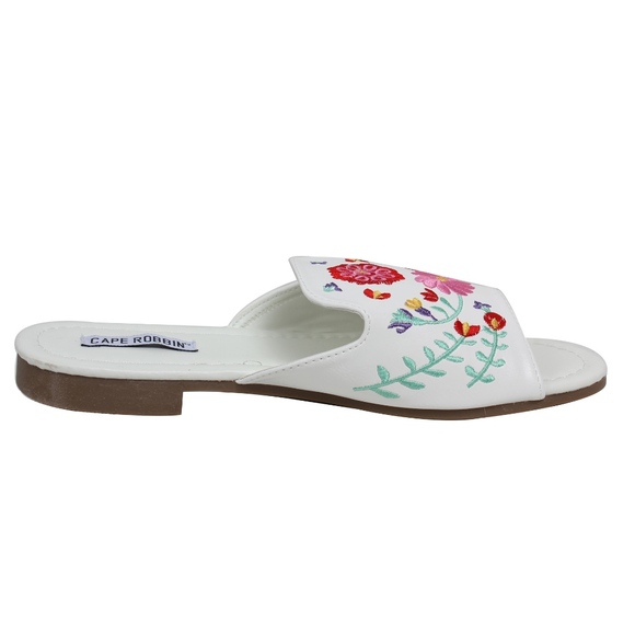 White Flower Embroidered Open Toe Slip On Sandal - Picture 4 of 6
